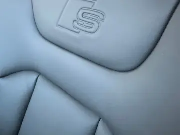 Audi SQ8 SUV 4.0 TFSI  Pano 360  AHK 4-Z Leder