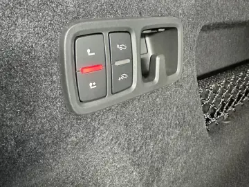 Audi SQ8 SUV 4.0 TFSI  Pano 360  AHK 4-Z Leder