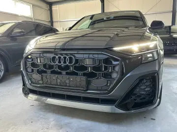 Audi SQ8 SUV 4.0 TFSI  Pano 360  AHK 4-Z Leder