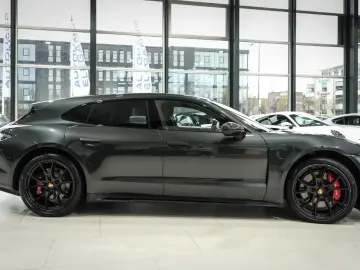 Porsche Taycan Sport Turismo GTS CHRONO CARBON BURMESTER