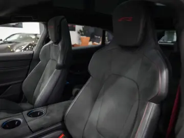 Porsche Taycan Sport Turismo GTS CHRONO CARBON BURMESTER