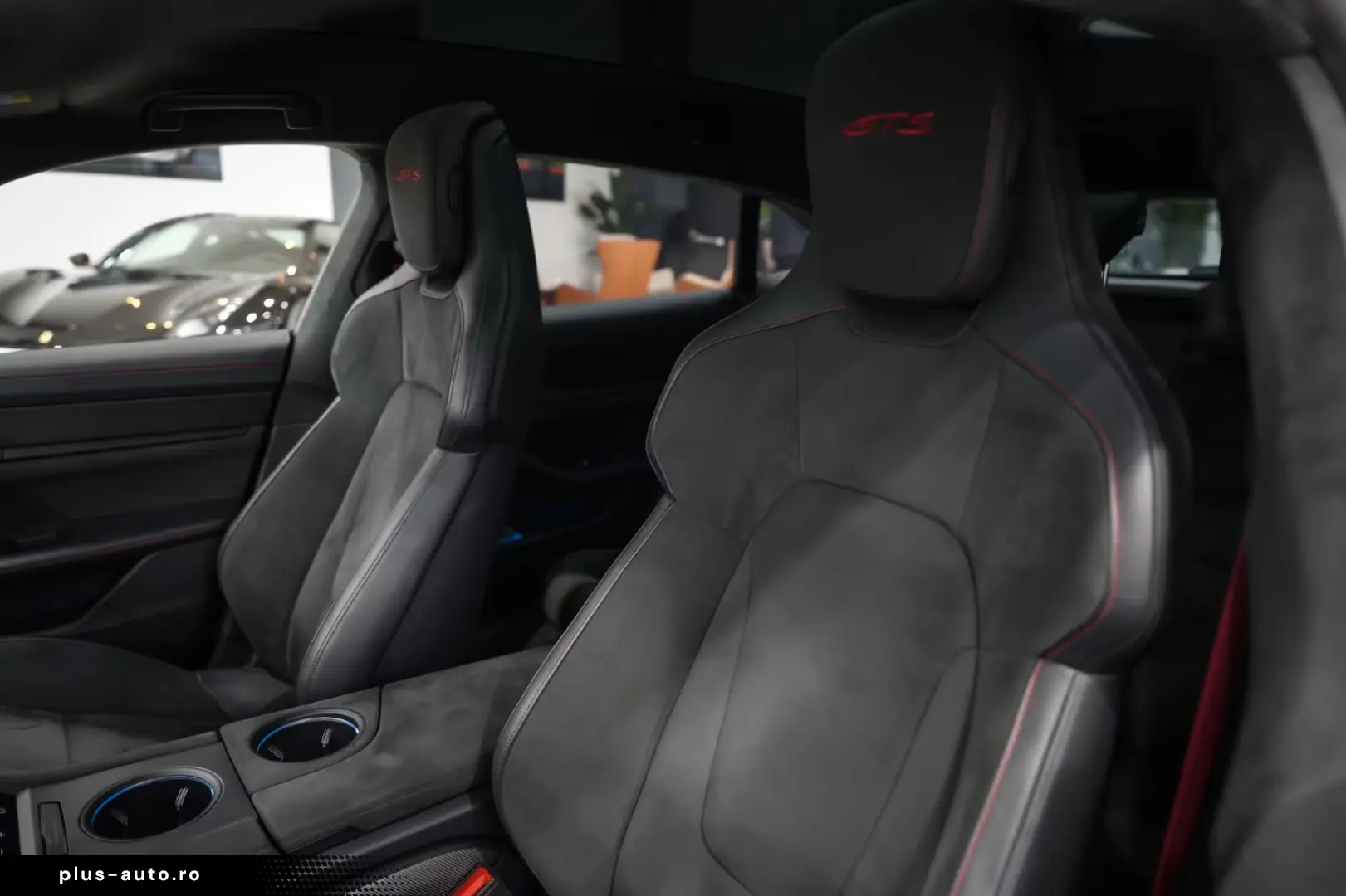 Porsche Taycan Sport Turismo GTS CHRONO CARBON BURMESTER