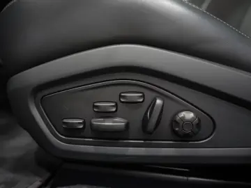 Porsche Taycan Sport Turismo GTS CHRONO CARBON BURMESTER