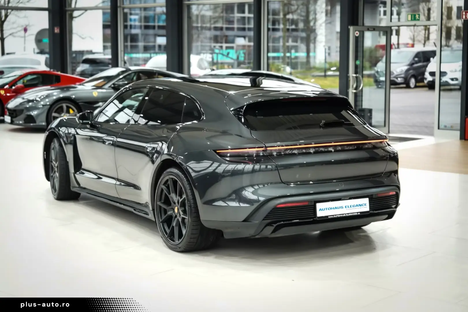 Porsche Taycan Sport Turismo GTS CHRONO CARBON BURMESTER