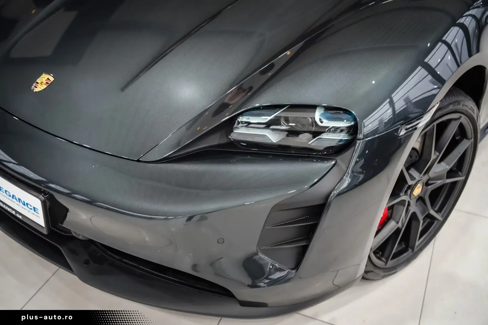 Porsche Taycan Sport Turismo GTS CHRONO CARBON BURMESTER