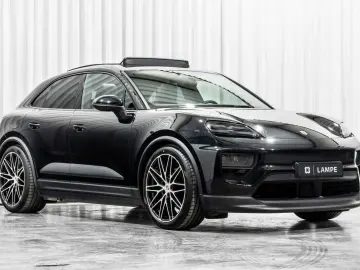 PORSCHE Macan 4 Electric Panodak BOSE Sport Chrono Trekh