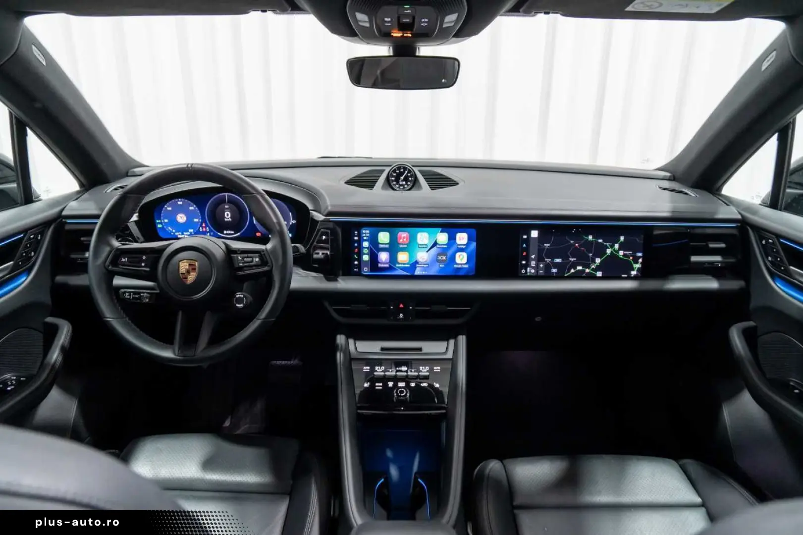 PORSCHE Macan 4 Electric Panodak BOSE Sport Chrono Trekh