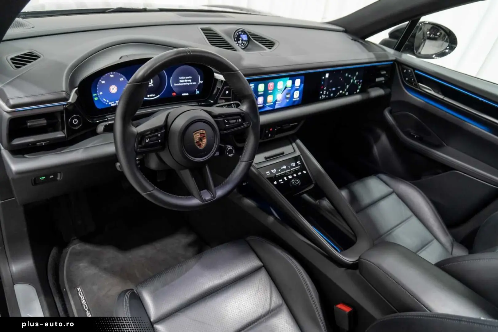 PORSCHE Macan 4 Electric Panodak BOSE Sport Chrono Trekh