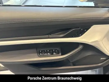 Porsche Taycan 4S Rear Steering  InnoDrive  BOSE