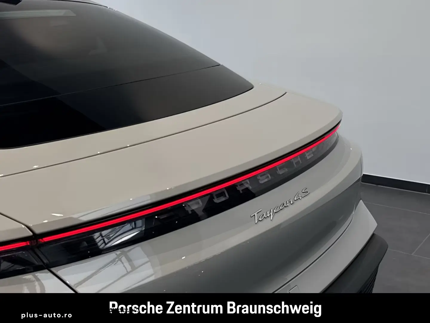 Porsche Taycan 4S Rear Steering  InnoDrive  BOSE