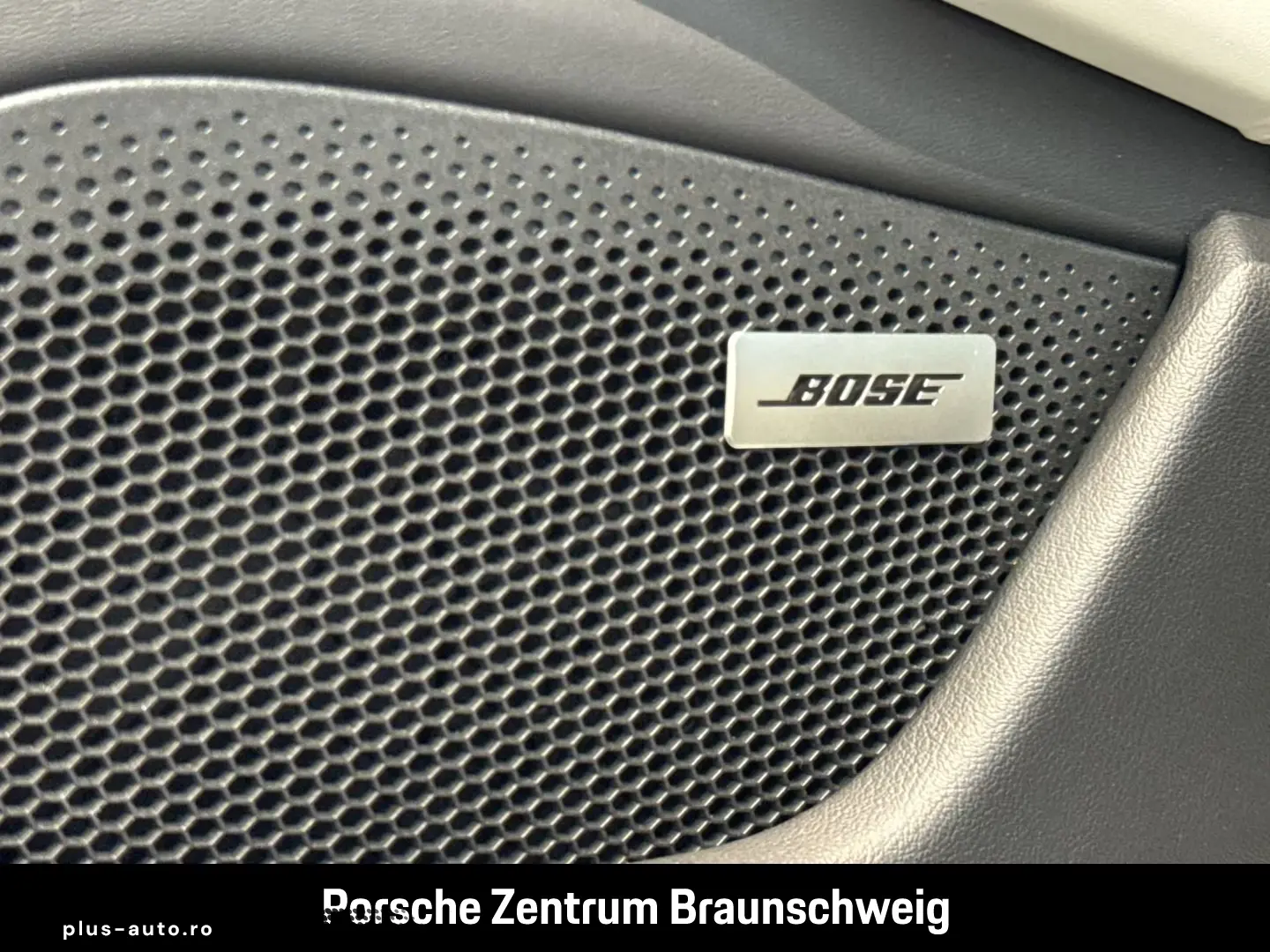 Porsche Taycan 4S Rear Steering  InnoDrive  BOSE