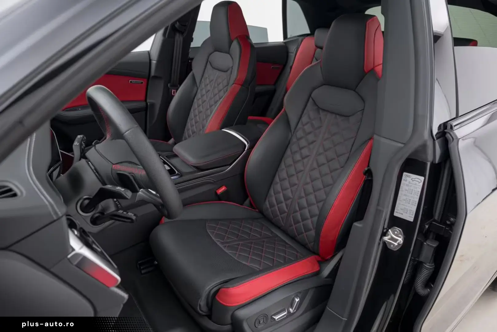 Audi SQ8 4.0 TFSI TIPT QUA MATRIX HUD AHK B&O NAV ACC