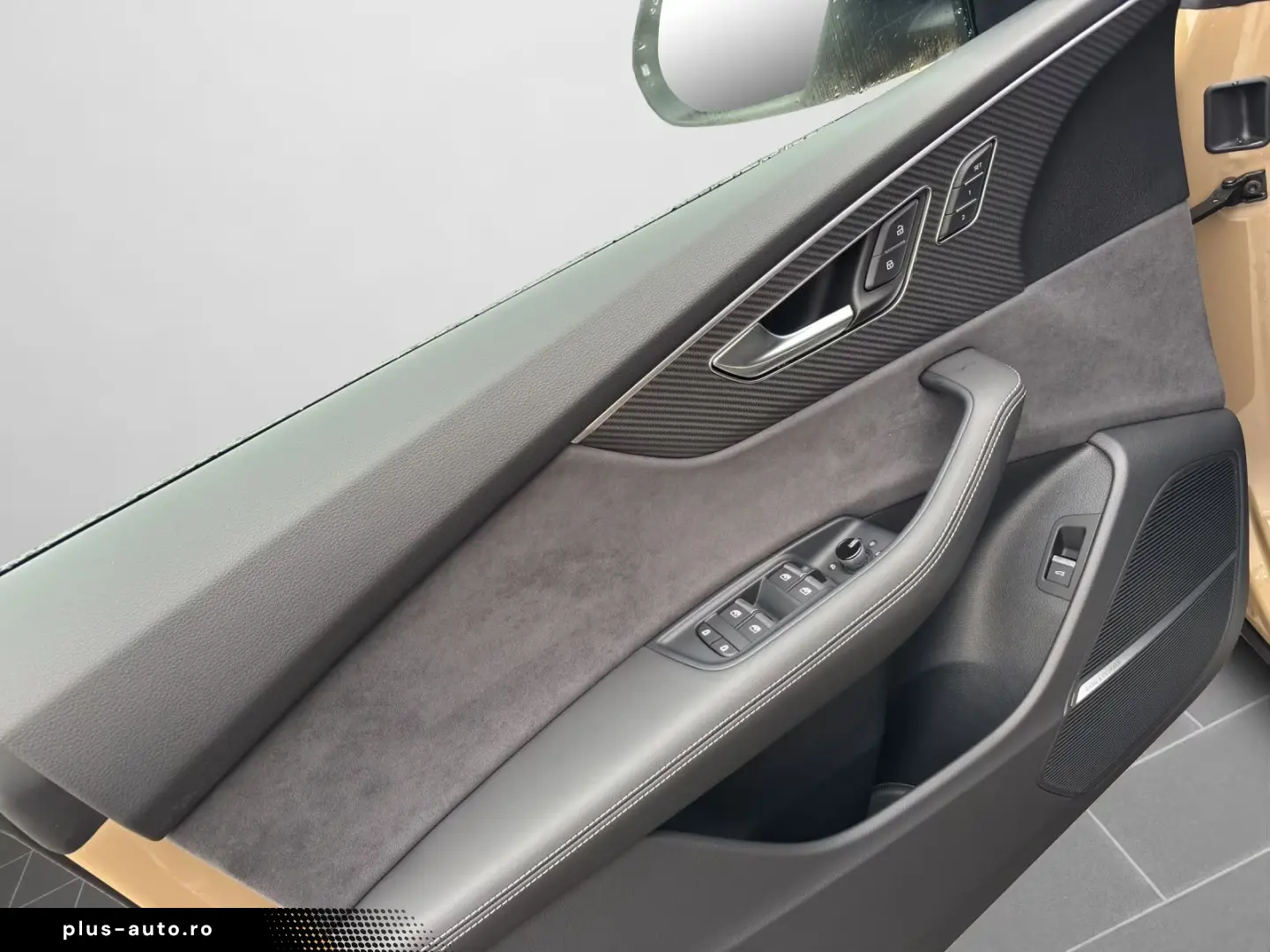 Audi SQ8 TFSI quattro MATRIX PANO AHK STANDHZ