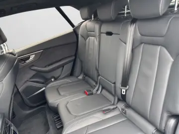 Audi SQ8 TFSI quattro MATRIX PANO AHK STANDHZ