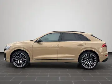 Audi SQ8 TFSI quattro MATRIX PANO AHK STANDHZ