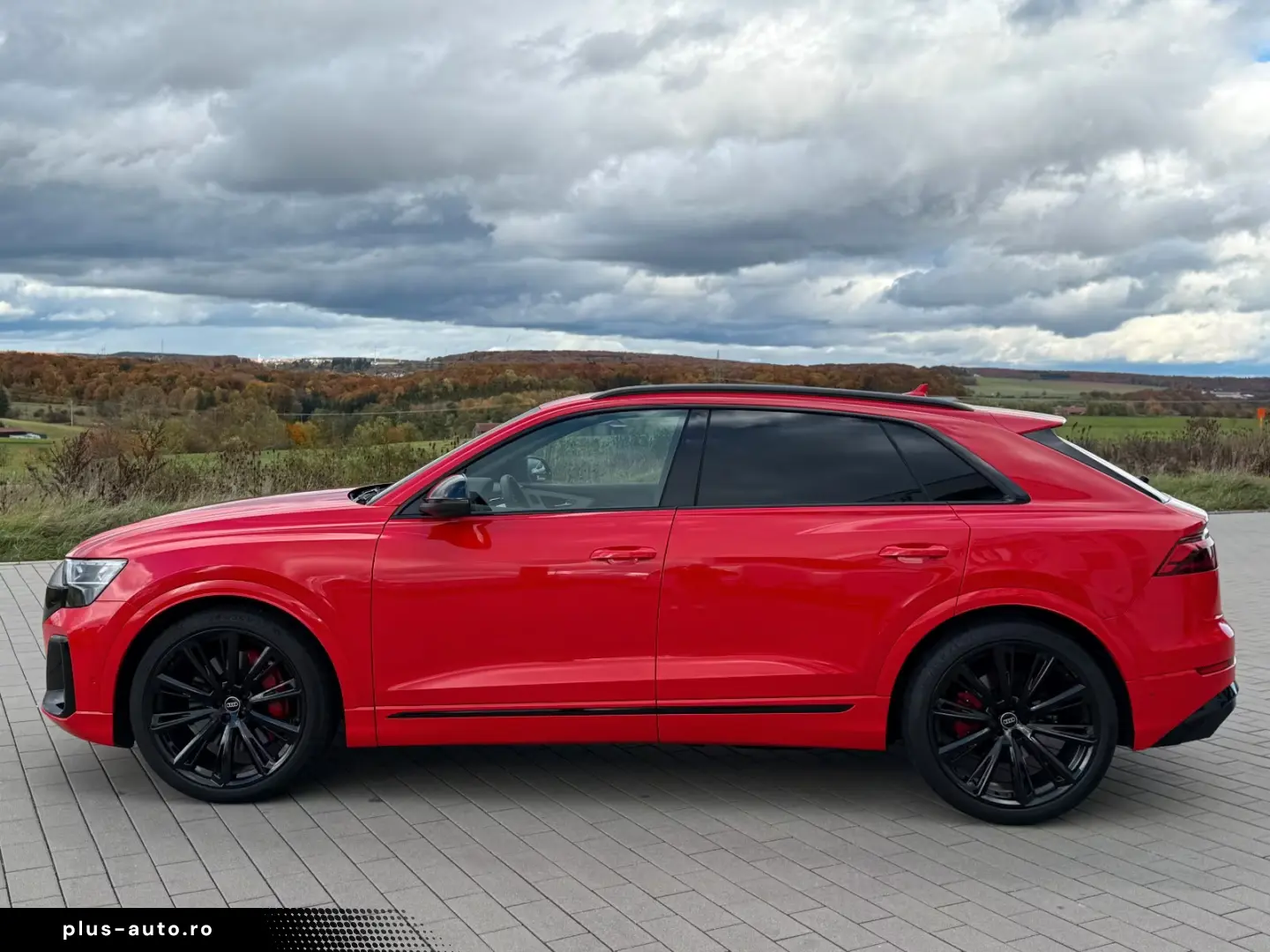 Audi SQ8 TFSI  STANHEIZUNG AHK PANO B&O HUD