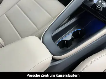 Porsche Macan Panoramadach Rückfahrkamera LEDmatrix BOSE