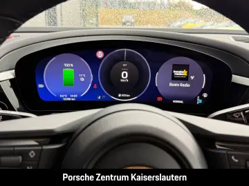 Porsche Macan Panoramadach Rückfahrkamera LEDmatrix BOSE
