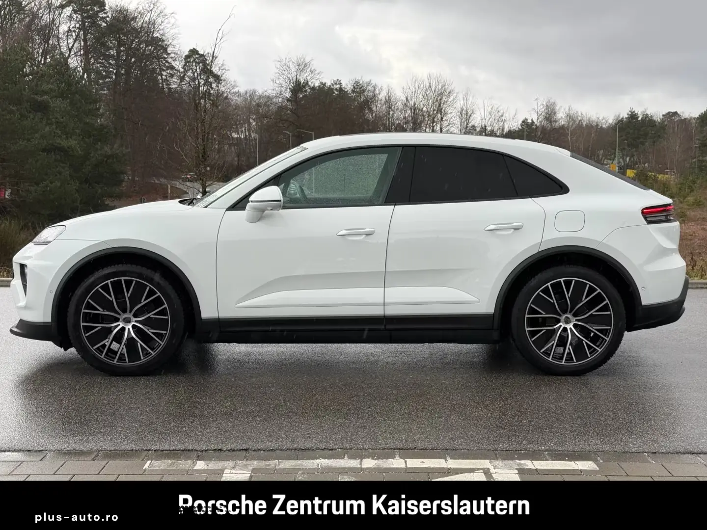 Porsche Macan Panoramadach Rückfahrkamera LEDmatrix BOSE