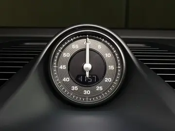 Porsche Macan GTS   3D Surround View   AHK   BOSE