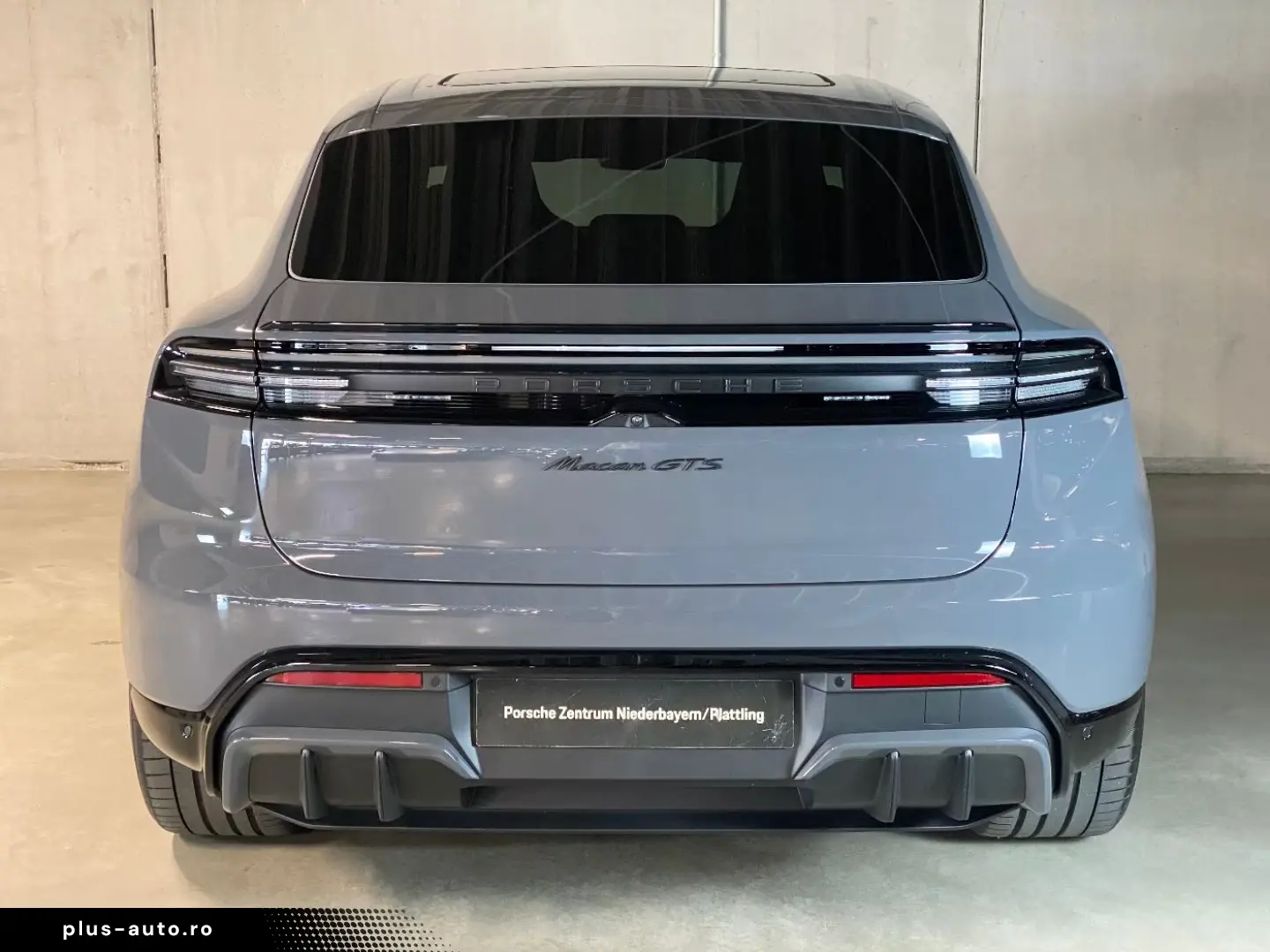 Porsche Macan GTS   3D Surround View   AHK   BOSE