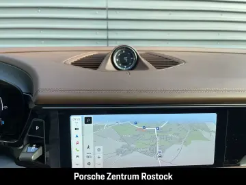 Porsche Macan 4 Club Leather  Rear Steering  BOSE 22-inch