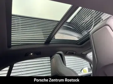 Porsche Macan Air Suspension Panoramic LED Matrix