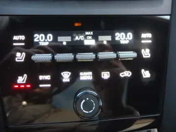 Porsche Macan 4 NP 120000 FULL