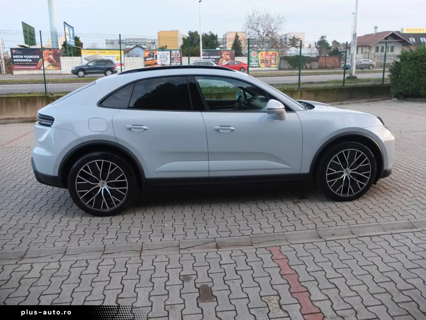 Porsche Macan 4 NP 120000 FULL
