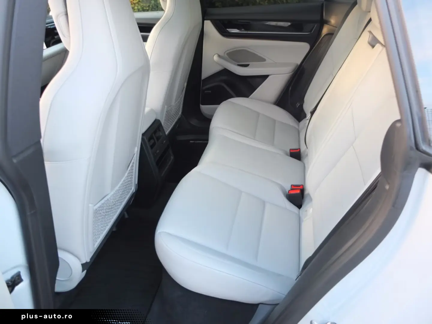 Porsche Macan 4 NP 120000 FULL