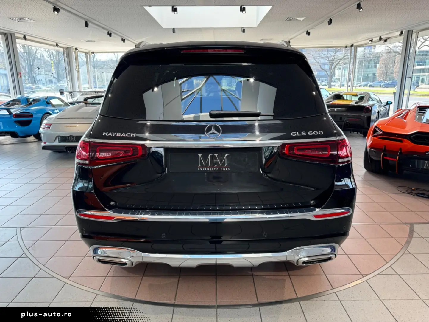 MERCEDES-BENZ GLS 600 Maybach   First-Class Fond Klapptische