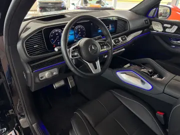 MERCEDES-BENZ GLS 600 Maybach   First-Class Fond Klapptische