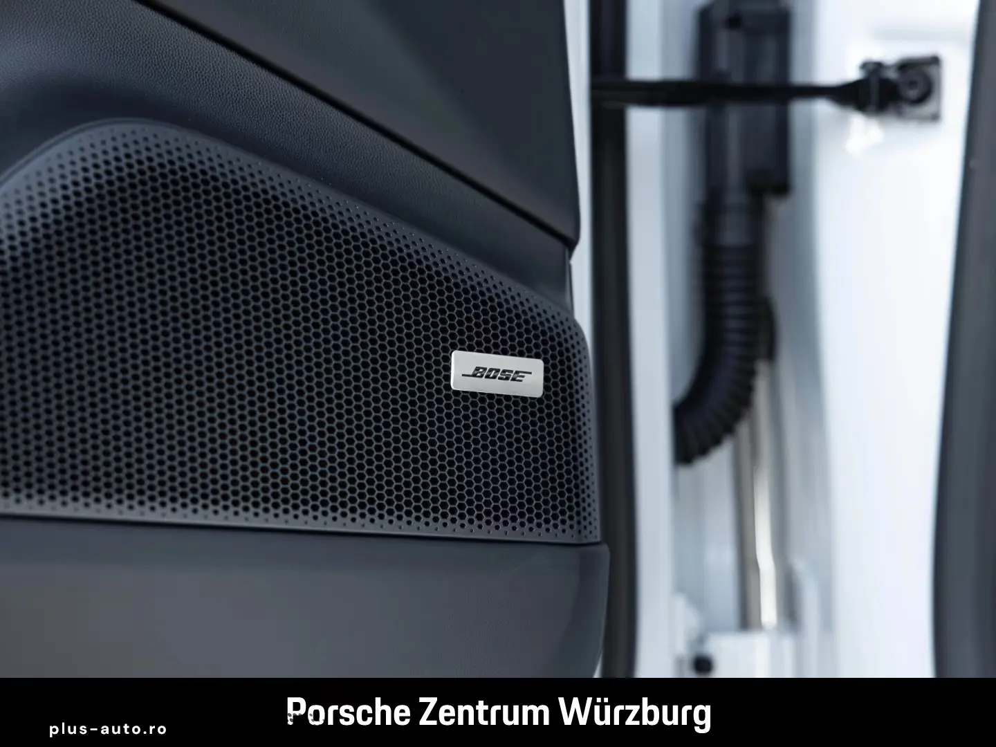 Porsche Macan 4 LED-Matrix Surround-View InnoDrive