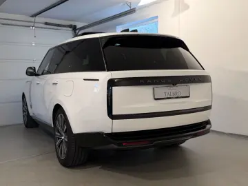 LAND ROVER Range Rover P440e HSE