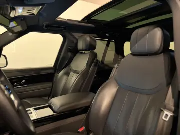 LAND ROVER Range Rover P440e HSE