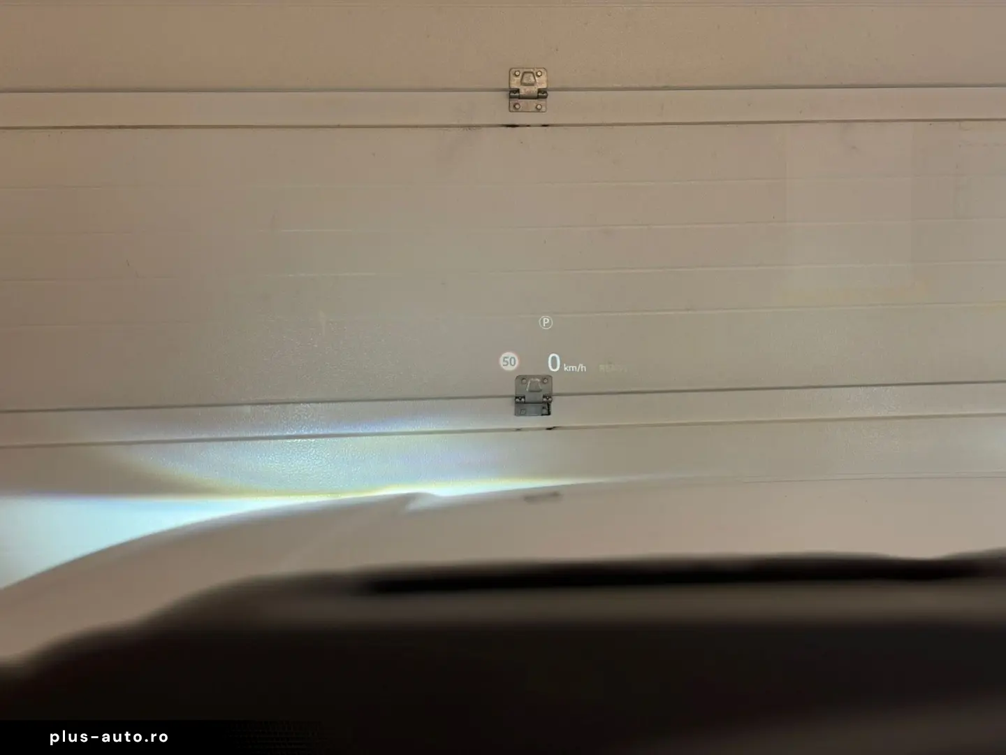 LAND ROVER Range Rover P440e HSE