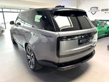 LAND ROVER RANGE ROVER D350 HSE LWB LANG PANO 7-SITZER 22