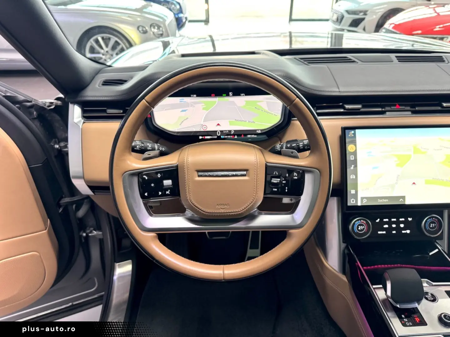 LAND ROVER RANGE ROVER D350 HSE LWB LANG PANO 7-SITZER 22