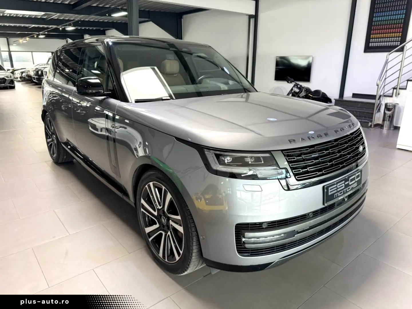 LAND ROVER RANGE ROVER D350 HSE LWB LANG PANO 7-SITZER 22