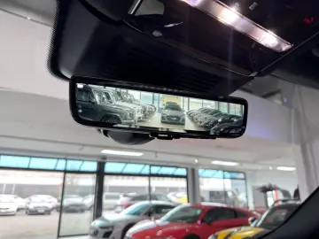 LAND ROVER RANGE ROVER D350 HSE LWB LANG PANO 7-SITZER 22