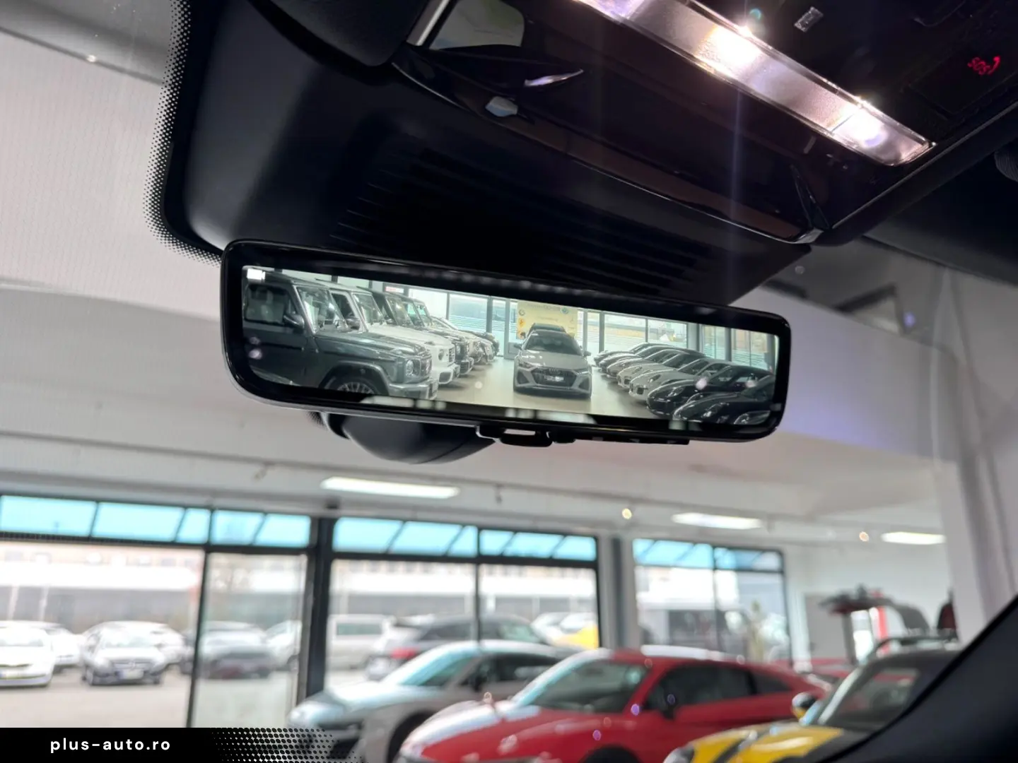 LAND ROVER RANGE ROVER D350 HSE LWB LANG PANO 7-SITZER 22