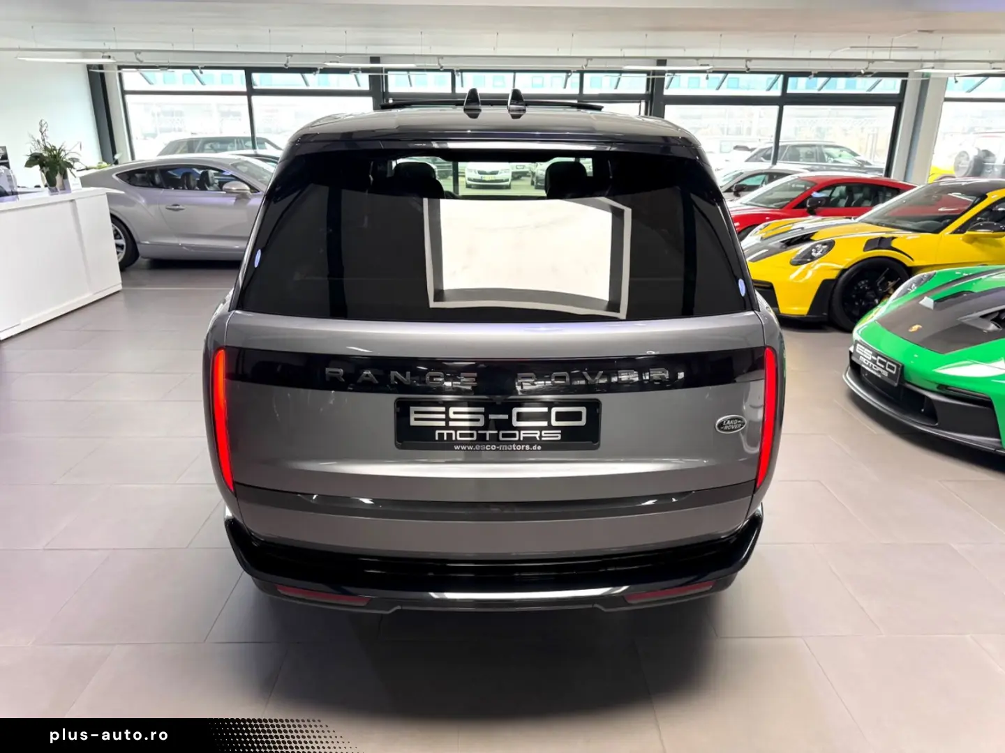 LAND ROVER RANGE ROVER D350 HSE LWB LANG PANO 7-SITZER 22