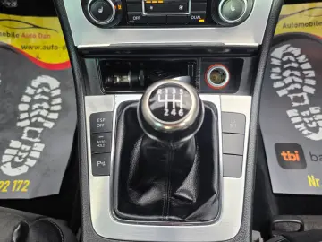 Volkswagen Passat Diesel 2.0 2009 Manuala