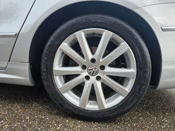 Volkswagen Passat Diesel 2.0 2009 Manuala