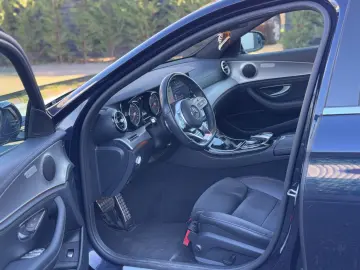 Mercedes E200 Benzina 2.0 2019 Automata