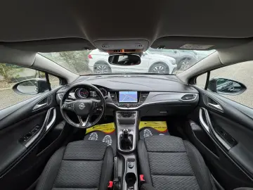 Opel Astra Diesel 1.6 2017 Manuala