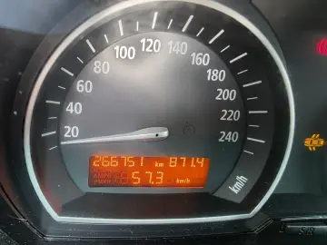 BMW X3 Diesel 2.0 2009 Manuala