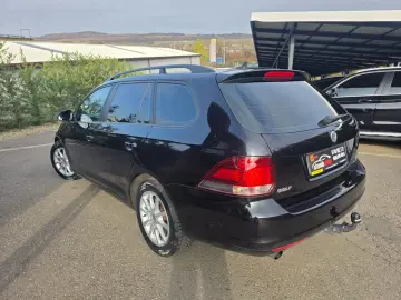 Volkswagen Golf Diesel 1.6 2012 Manuala