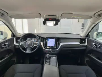 Volvo Xc60 Hybrid benzina 2.0 2021 Automata
