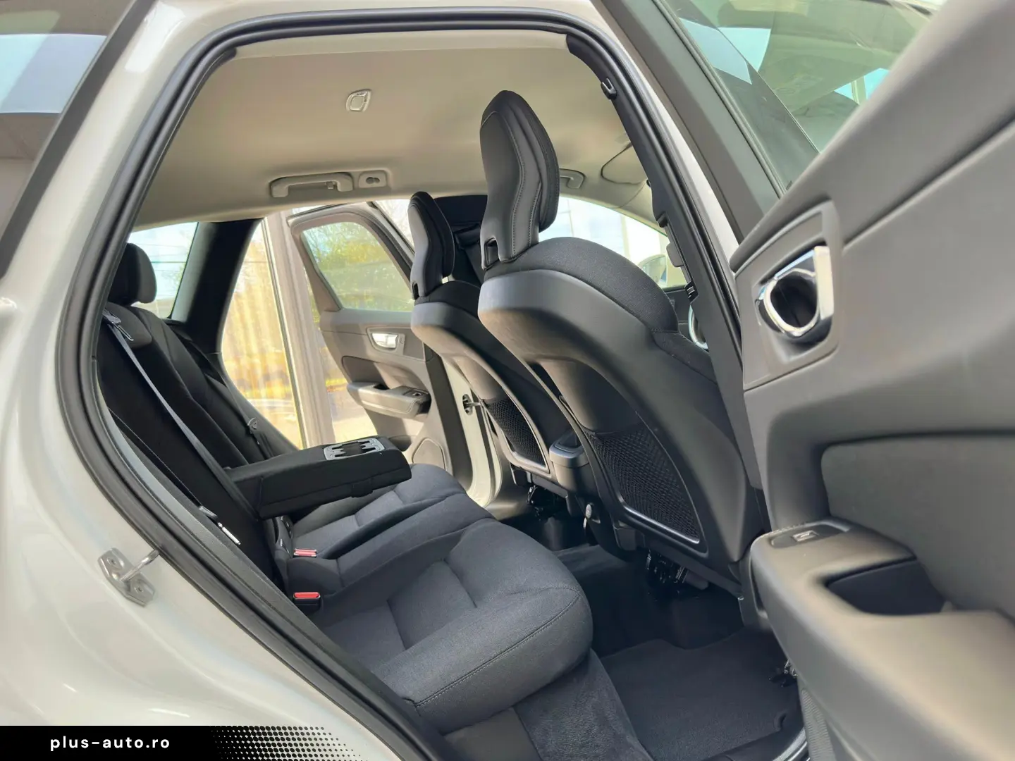 Volvo Xc60 Hybrid benzina 2.0 2021 Automata